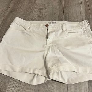 Old Navy - Semi-fitted White Denim Shorts - Size 14